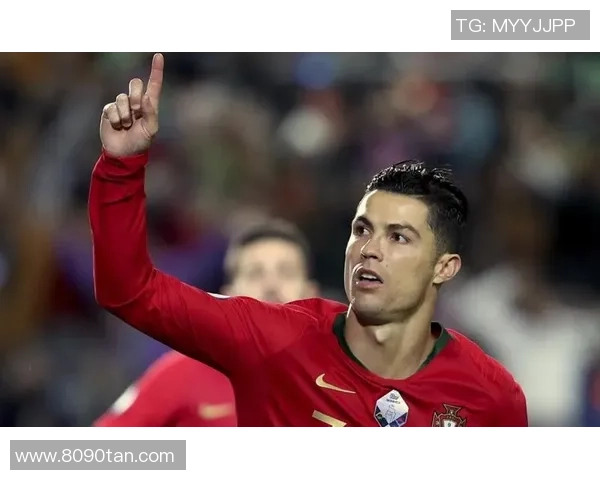 从贫民窟到巅峰传奇：C罗的足球人生与奋斗故事