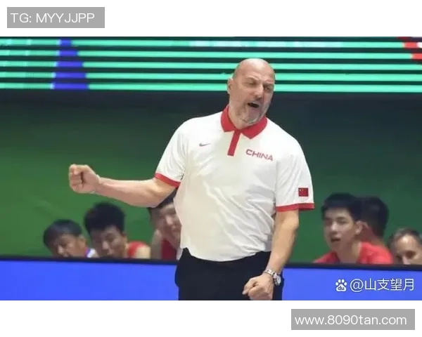 杭州羽毛球队在世界杯背景下的蜕变与发展之路探索 杭州羽毛球队在世界杯背景下的蜕变与发展之路探索